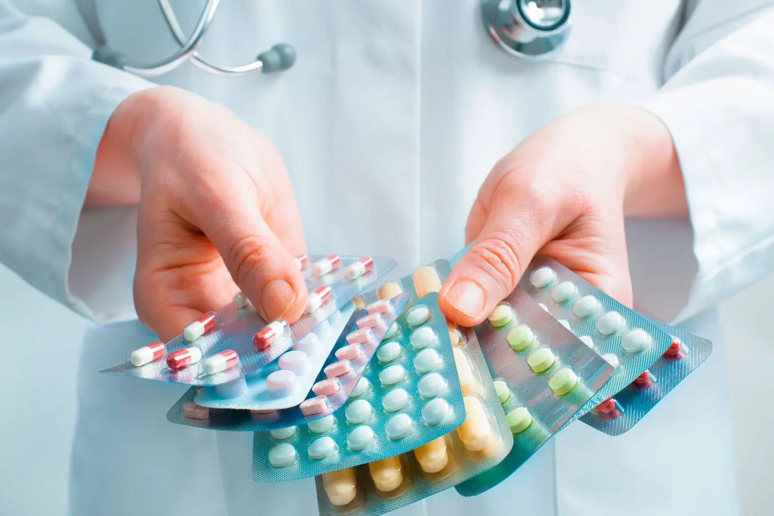 Ibuprofeno vs. otros analgésicos: diferencias, beneficios y recomendaciones